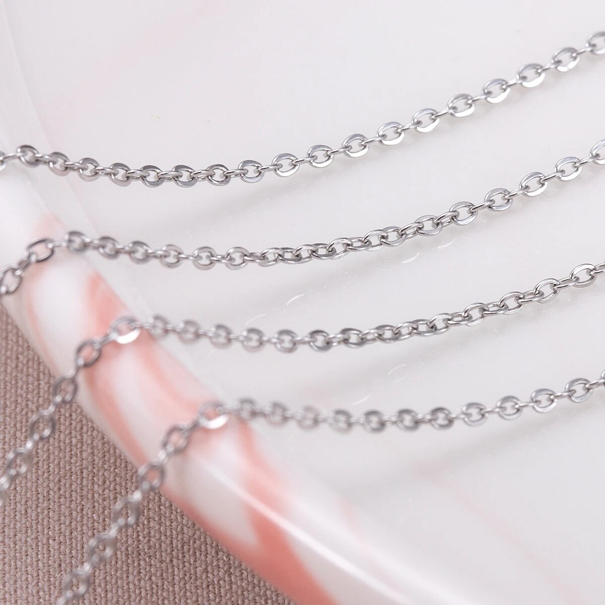 10 Meter dünne O-förmige Edels – Body Jewelry Bewertung und Preis